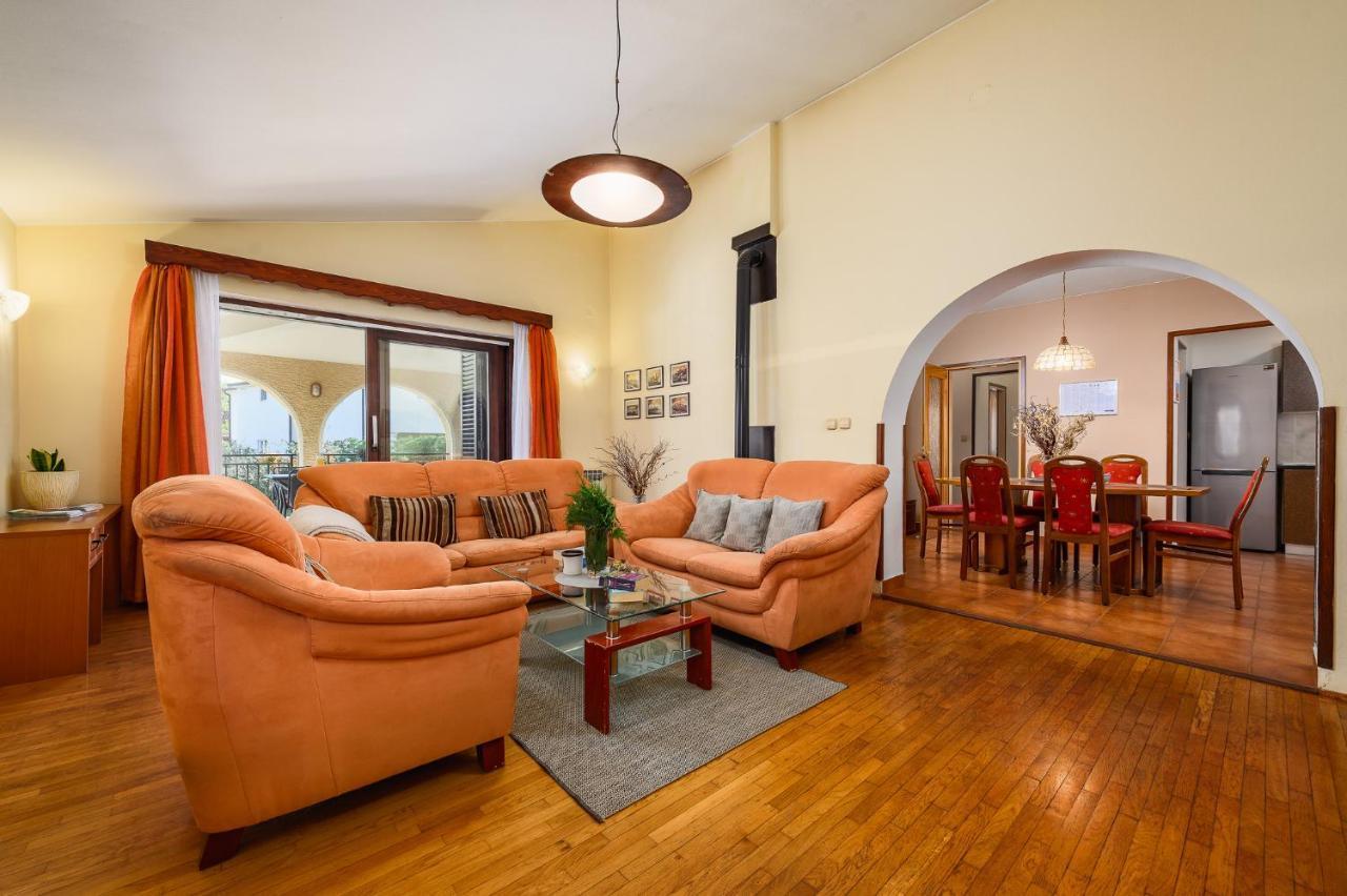 Apartments Josipa 포레치 외부 사진